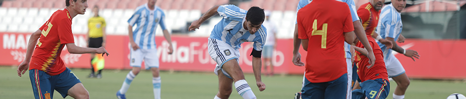 Argentina open big on first day of World Cup in Seville