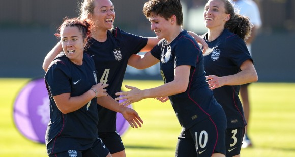 Women's Final Day Recap: American celebrations for gold, Finland win bronze
